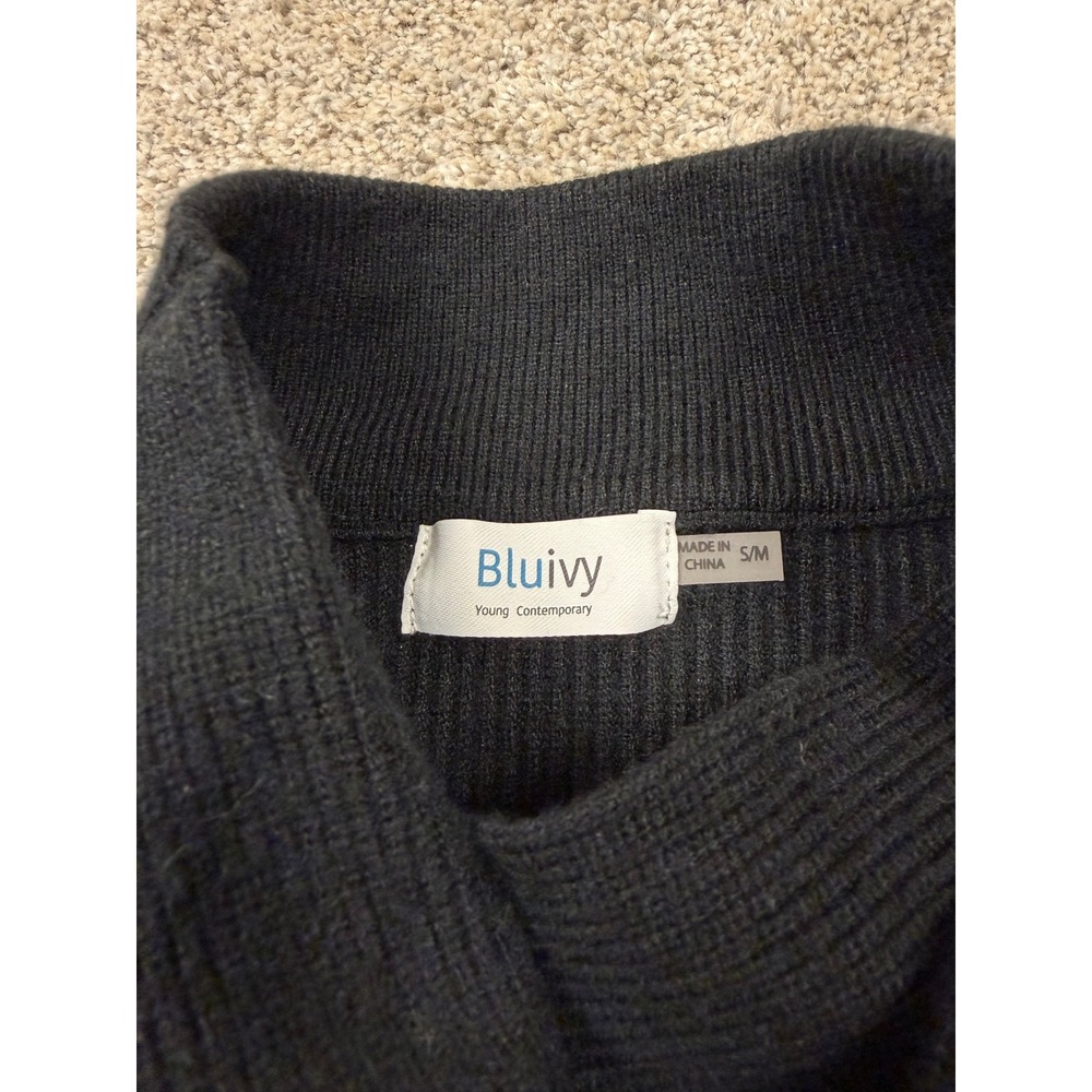 Bluivy Black Mock Neck Batwing Sleeve Ribbed Knit Sweater Womens Size SM - Picture 5 of 6